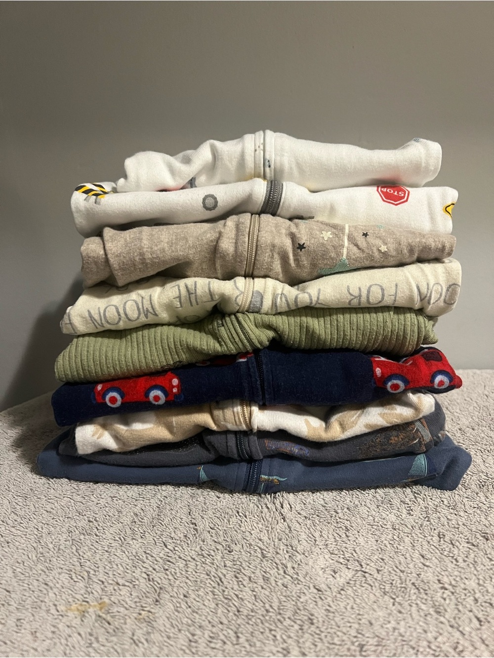 Baby boy sleeper lot 3 & 6 months carters pekkle